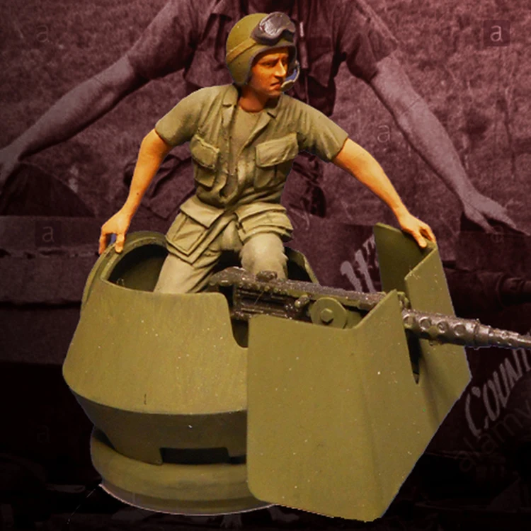 

1/35 Resin Model figure GK Soldier, M113 ACAV Commander, Military theme, Unassembled and unpainted kit