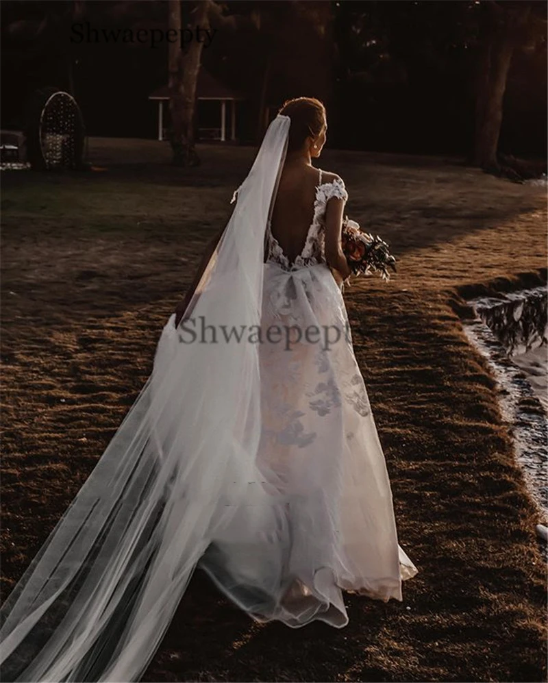 Полный кружевное свадебное платье в стиле кантри с Съемная юбка поезд