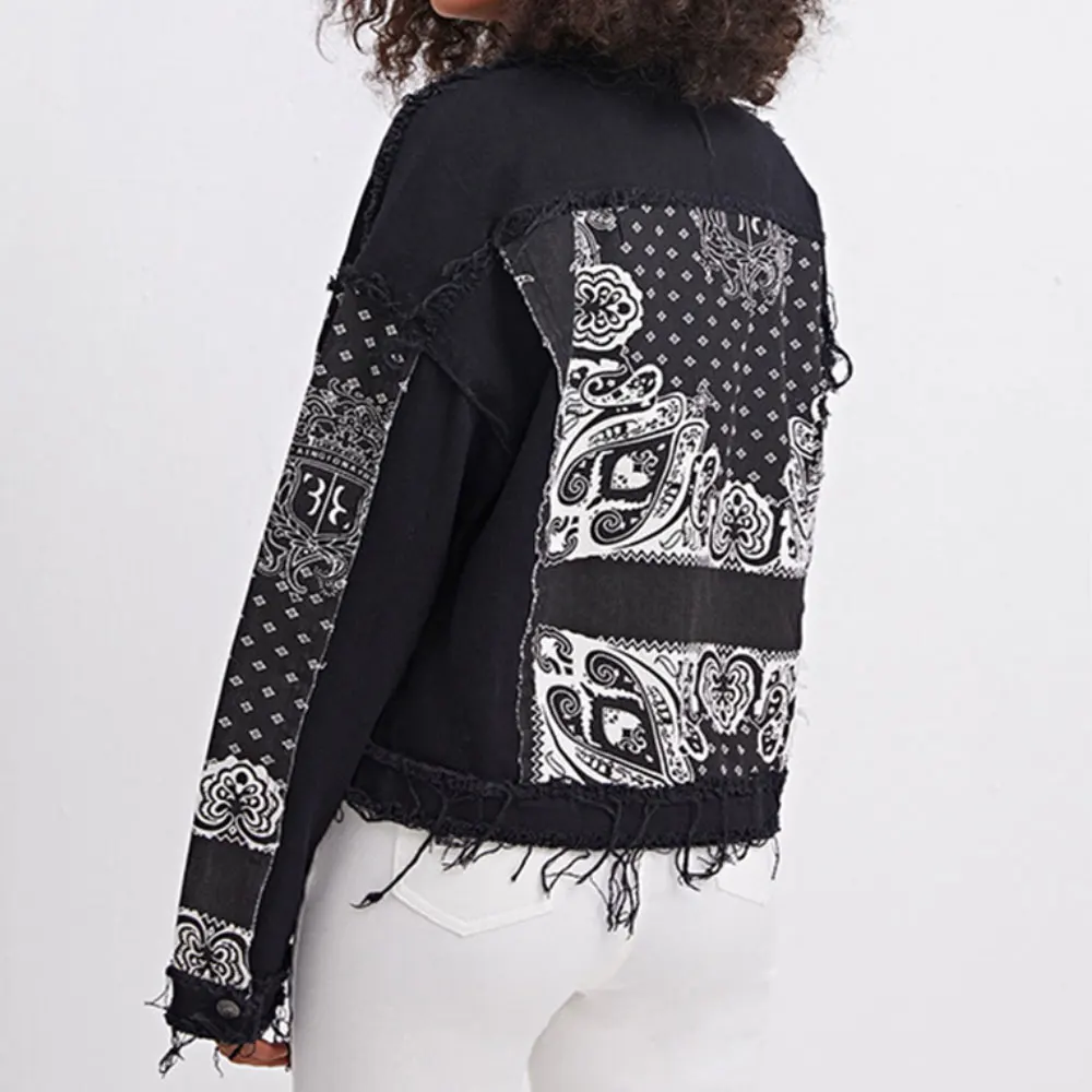 

ZOTTSOZ Casual Denim Jacket Coats Women 2021 Bandana Paisley Pattern Ripped Distressed Jackets Harajuku Streetwear Outerwear Top