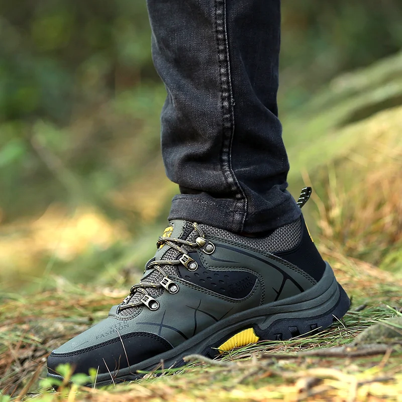 

2020 New Mens Shoe for Walking Pu Leather Men Mountain Trainers Anti Slip Rock Climbing Shoes for Mens Brand Hiking Sneakers Man