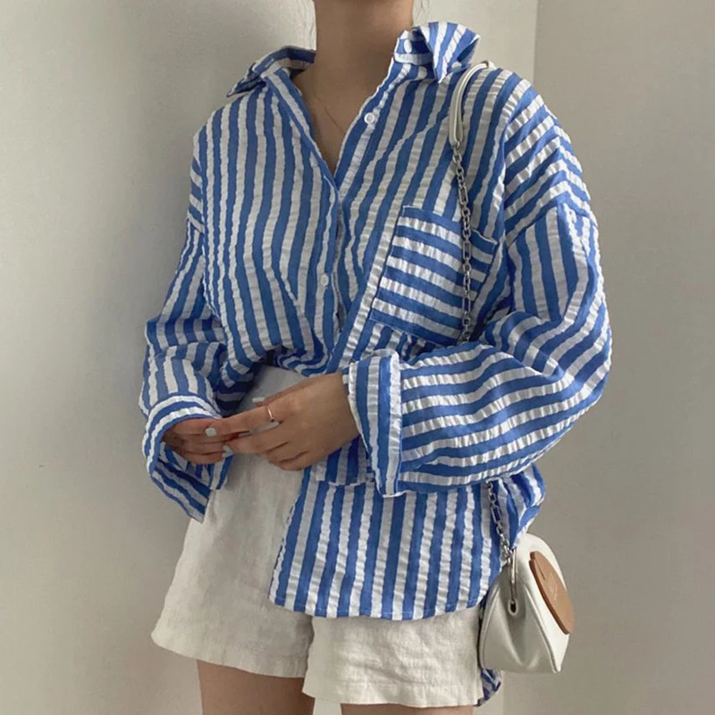 

GLODTAOS Long Sleeve Striped Blouse Women Casual Turn-down Collar Shirt Ladies Autumn Winter Harajuk Pocket Cropped Top Mujer