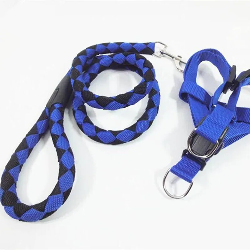 Шлейка жилетка для собак и кошек нейлоновый поводок прогулок с щенками больших
