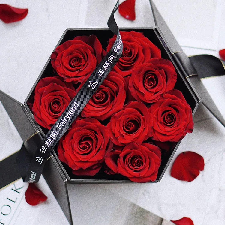 

Hexagonal flip Flower gift box 1pcs creative lipstick cosmetics box wedding bridesmaid hand gift box Advertising gift