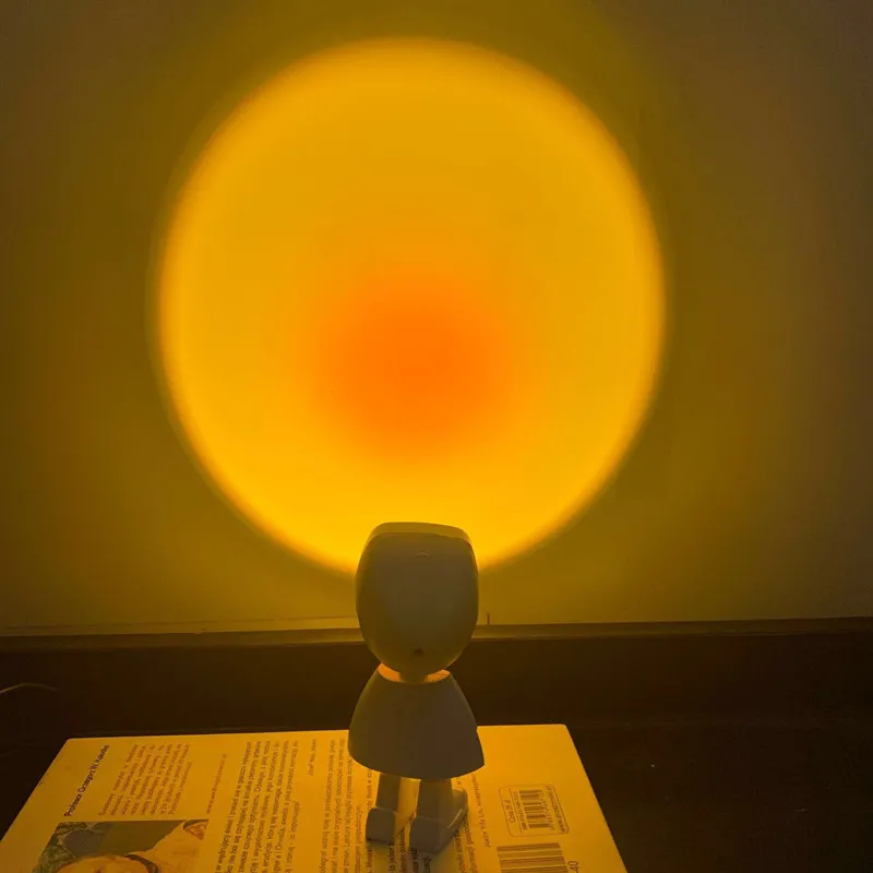 

Sunset Light Tiny Projection lamp Robot figure Appearance USB Charging Projector 360 Degrees Rotation Atmosphere Wall nightlight