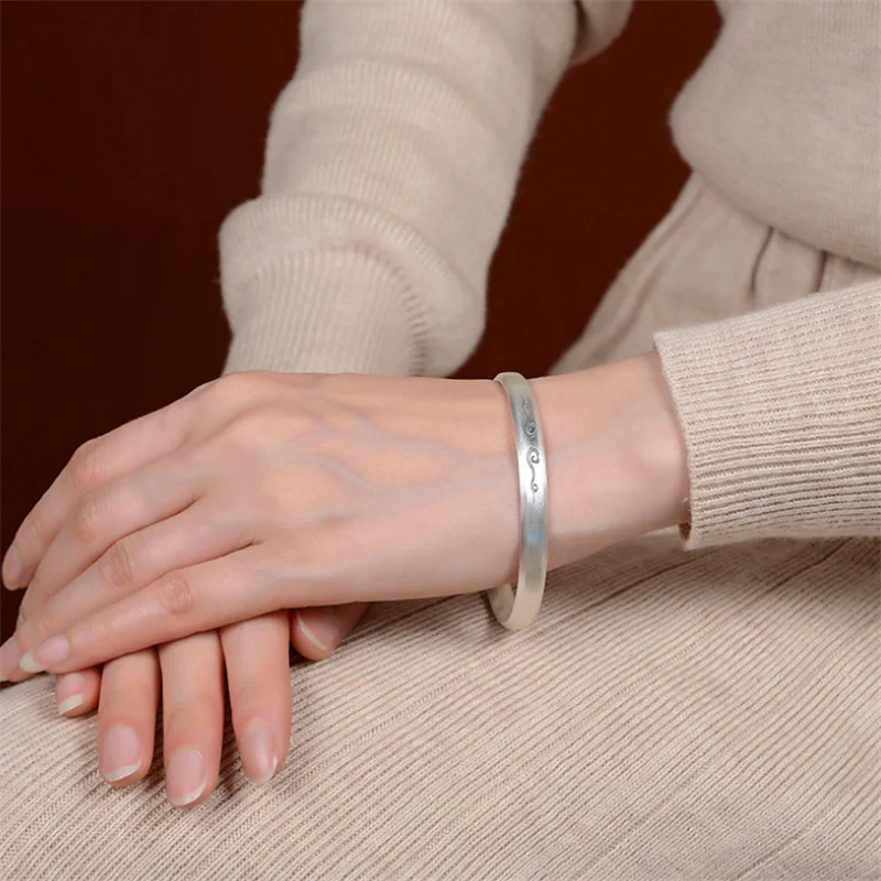 Uglyless Thai Silver Lucky Clouds Ethnic Bangles for Women Genuine 999 Full Silver Bangle China Chic Pure Silver Jewelry Vintage