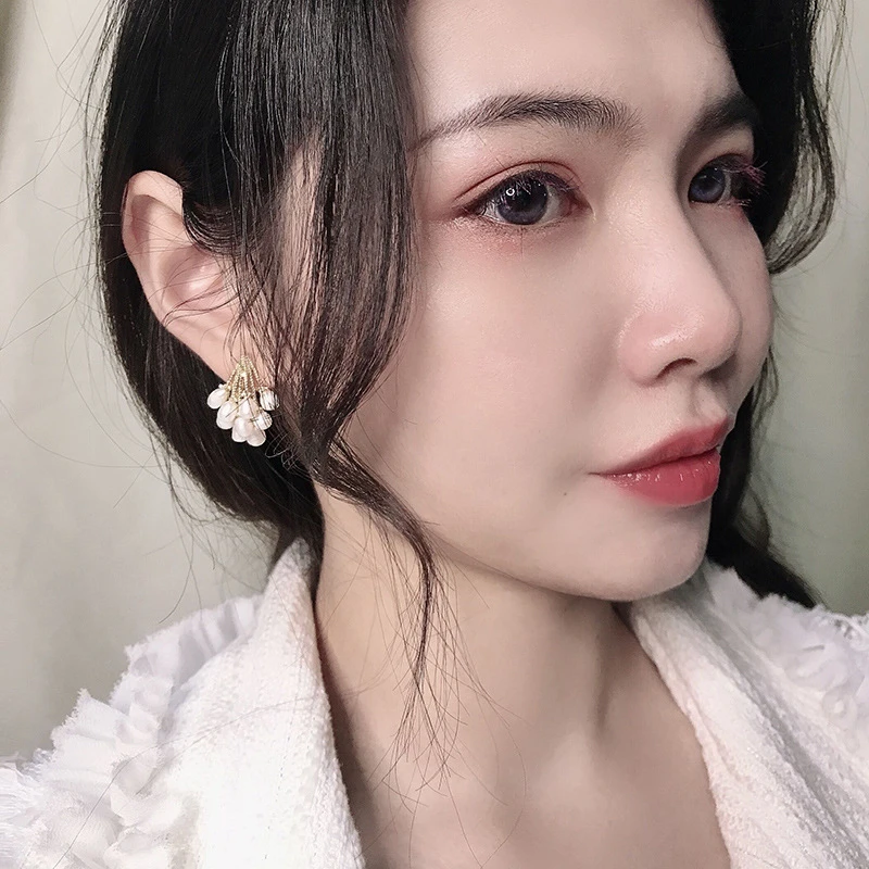 

Bacolod Gold Color Pearls Dangle Earrings for Women Girls Fashion Party Wedding Geometric Jewelry Beauty Female Drop Earring