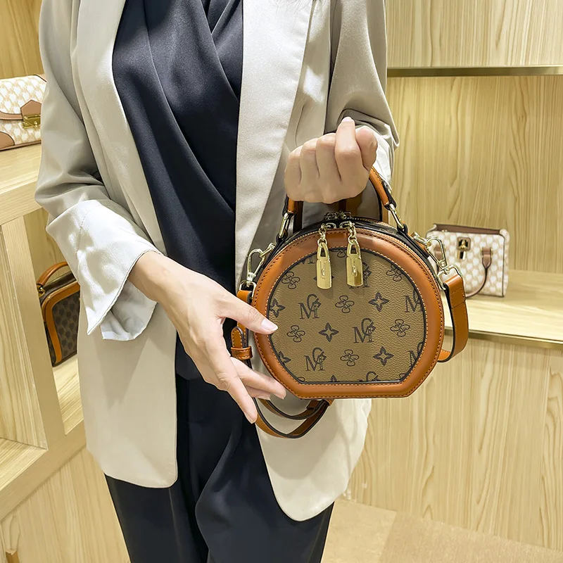 

Genuine Leather Brand Handbags 2021 New Fashion Printing Bag Casual All-match One Shoulder Messenger Small Round Bag Trend gg