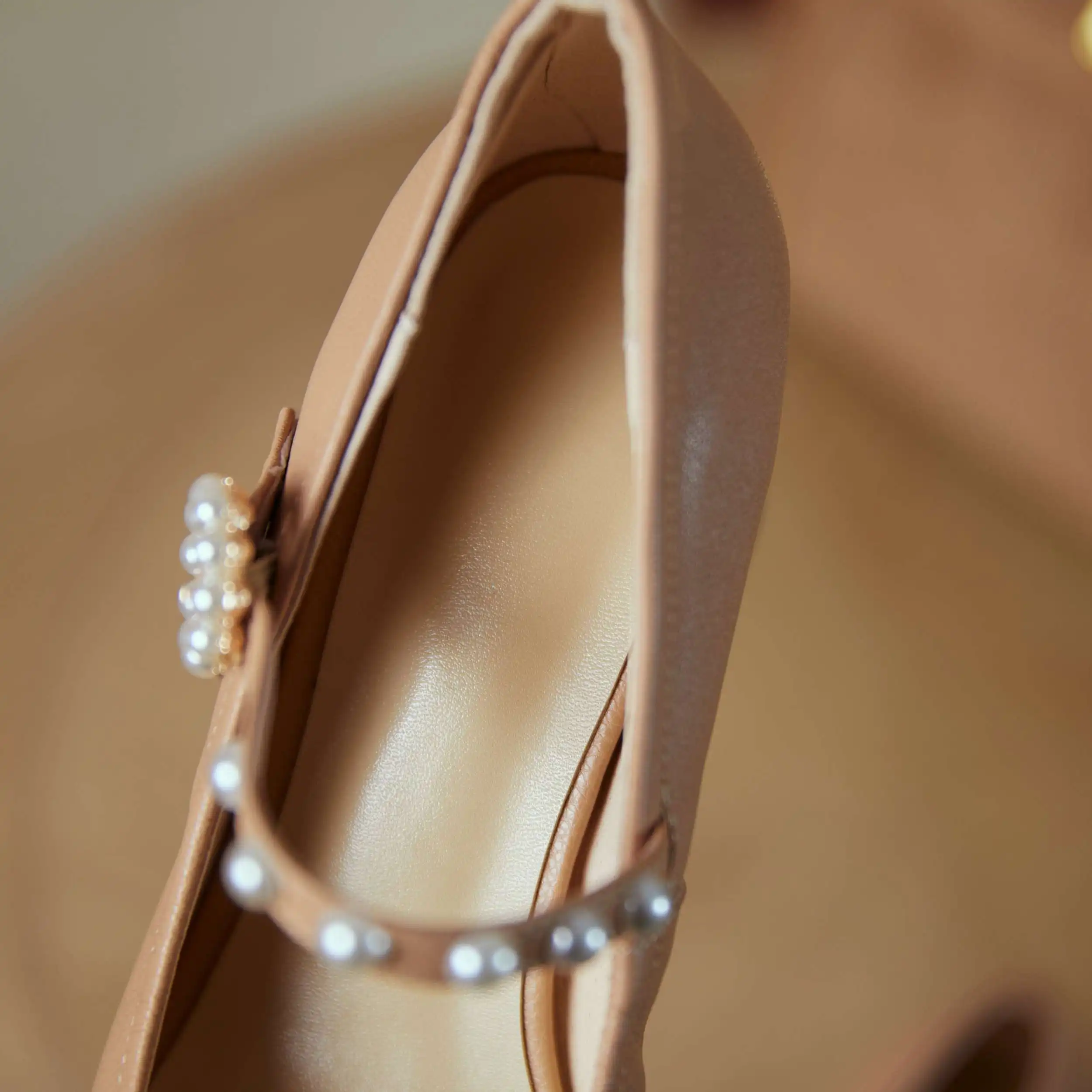 

Krazing pot big size full grain leather square toe high heels Mary janes pearl decoration buckle strap spring women pumps L66