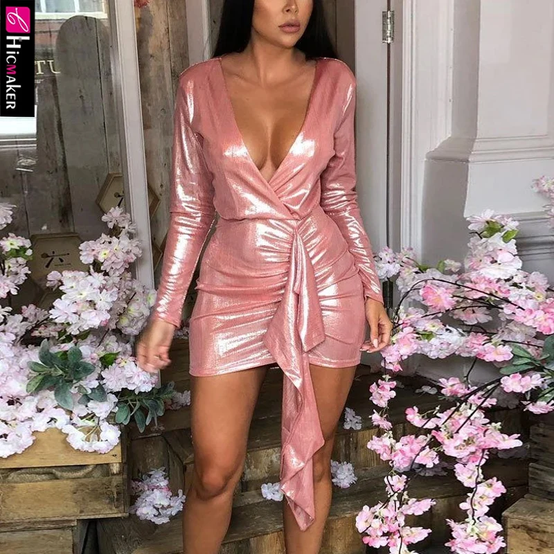 Розовое металлическое облегающее платье с боковой деталью женское v образным