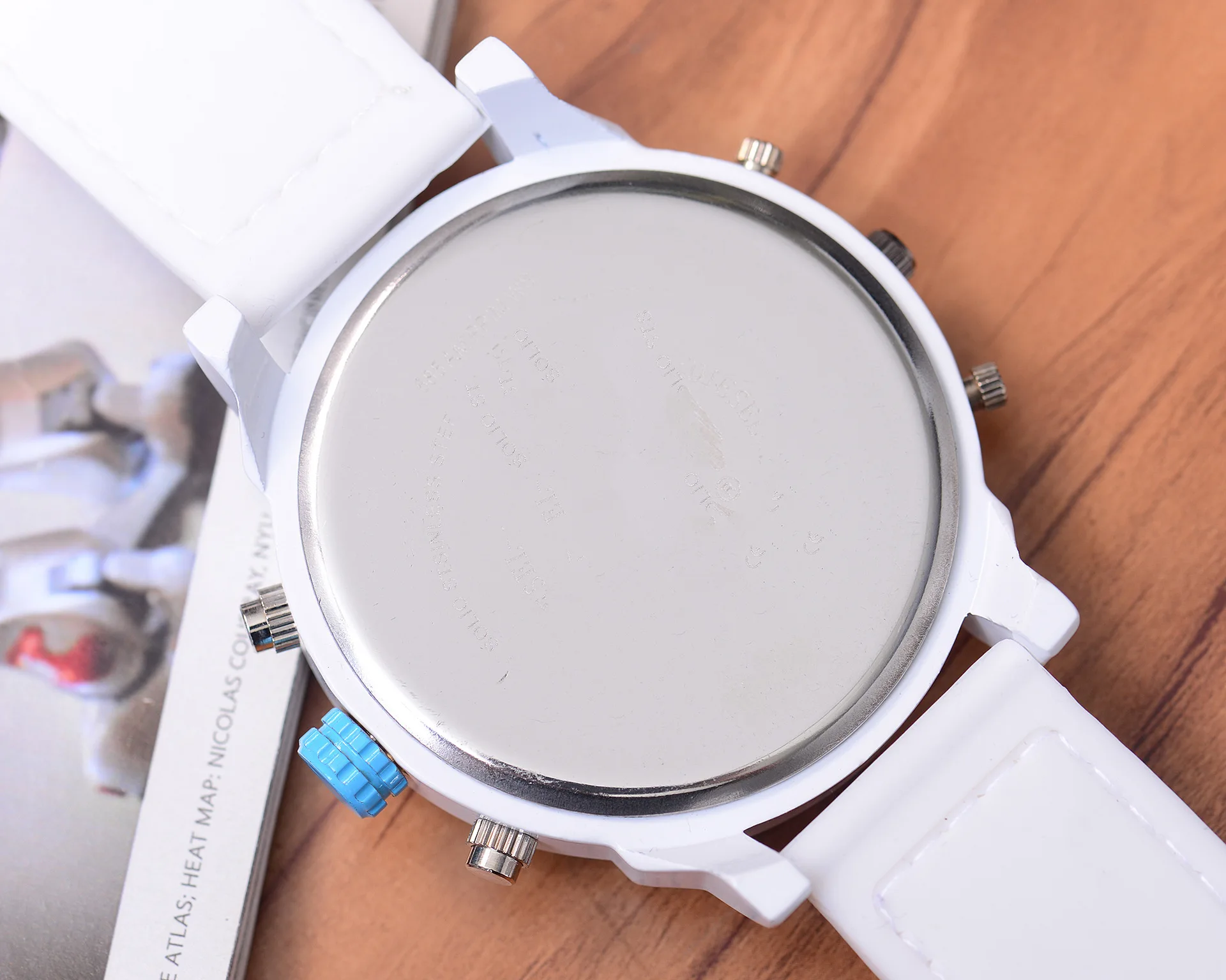 Мужские кварцевые наручные часы с силиконовым ремешком | Наручные