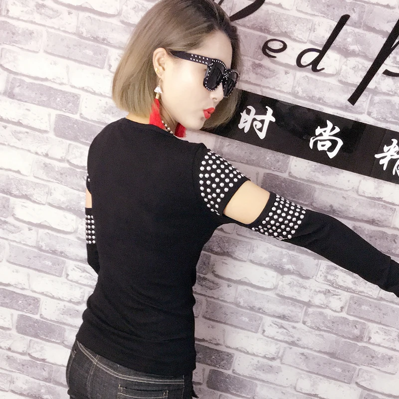 #5547 черные красные футболки с открытыми плечами для женщин в стиле панк уличный