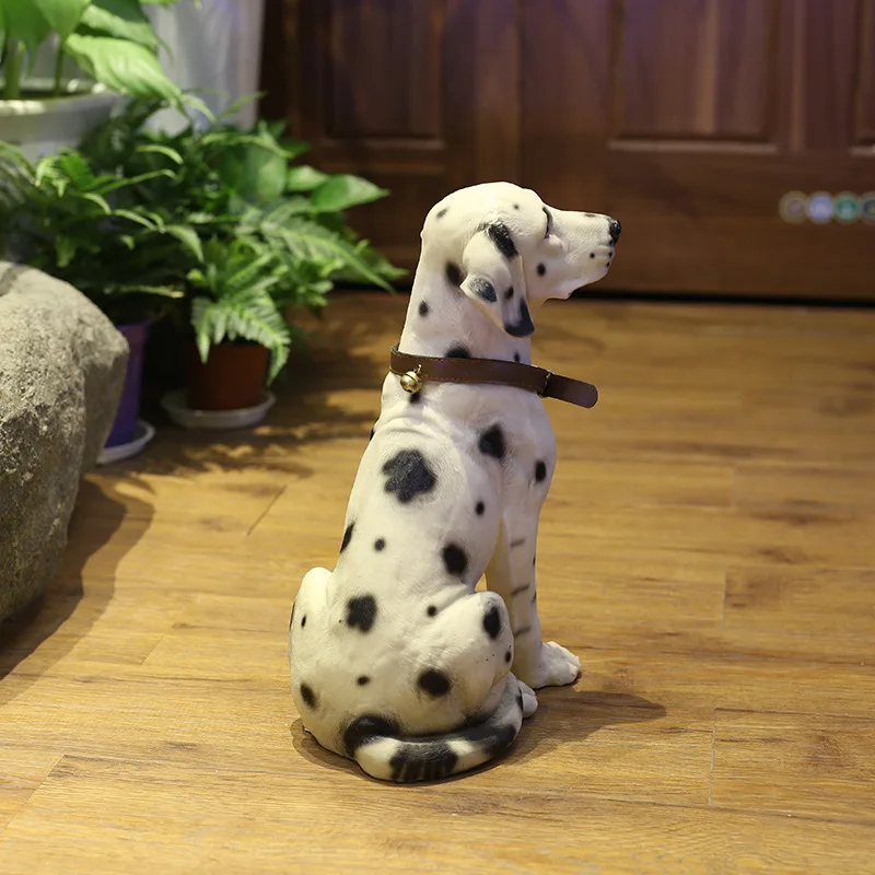 

Resin Art&Craft Simulation Dalmatian Spotty Dog Statue Creative Home Entryway Courtyard Decoration Figurines X4092