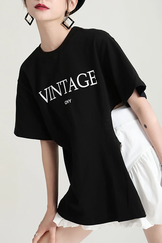 

Women's Short Sleeve Hollow Letter Casual T Shirt 2021 Summer White Vintage Short Skirt Lady Two Pieces Skirt Set