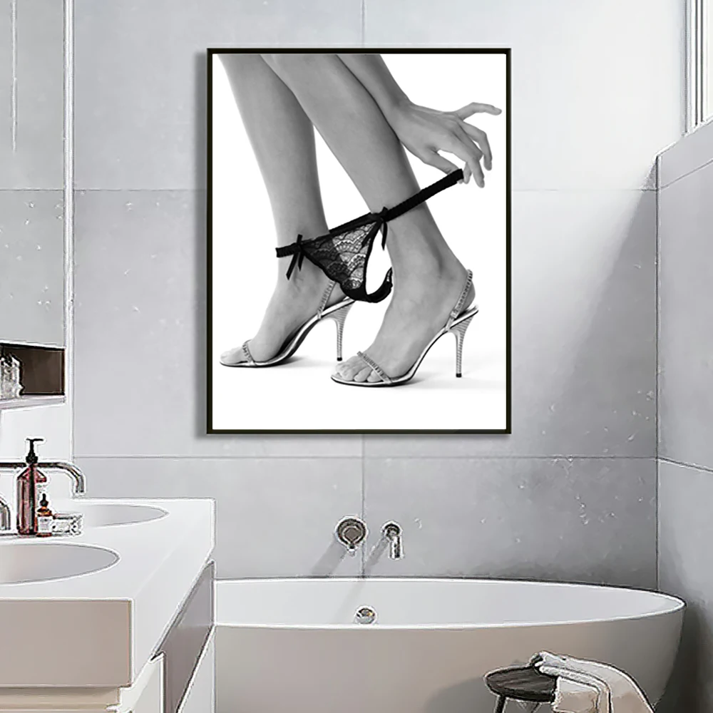 

Sexy Legs Art Poster Black White Lace Canvas Print Painting on Wall Art Pictures Modern Decoration for Bathroom Bedroom Home