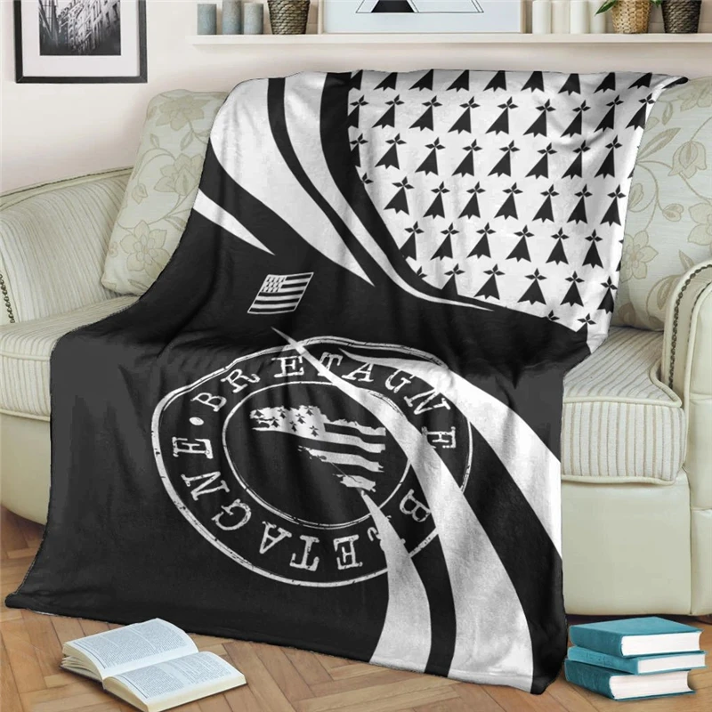 

Adults Quilts Soft Warm Throw Blanket Flag of Brittany Celtic Blanket Printed Home Decoration Sofa Travel Flannel Blanket