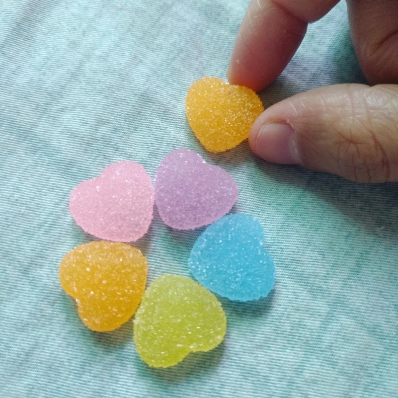 Tanduzi 100 шт Плоские с оборота полимерные кабошоны для моделирования продуктов питания милые в форме сердца QQ Gummy Candy DIY кукольный домик Миниатюрные детали для декора