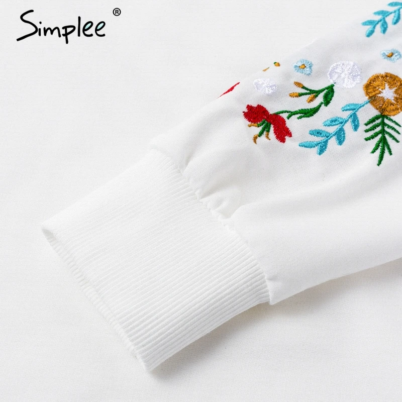 Женское зимнее свободное мини-платье Simplee с круглым вырезом элегантное