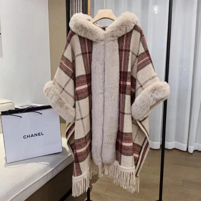 

Knitted Cape Coat Women Autumn Winter Hooded Fur Collar Scottish Plaid Shawl Cloak Women Knitted Woolen Coat Lugentolo