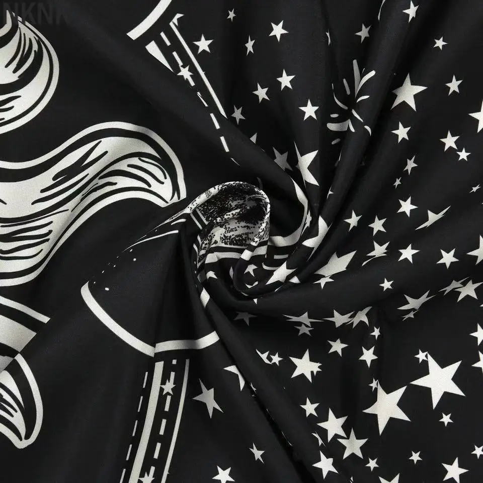 

Hippie Void Sugar Skull Tapestry Mandala Wall Hanging Carpet Psychedelic Tapestry Yoga Boho Decor Blanket Wall Cloth