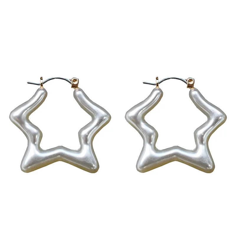 

White hollow five-pointed star earrings simple earrings ins wild temperament earrings