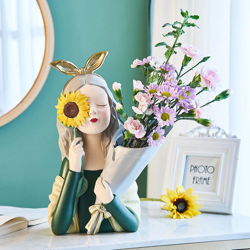 

Cute Creative Bouquet Girl Figurine Flower Vase Sculpture Flower Arrangement Art Wine Cabinet Sculpture Ornament Artware