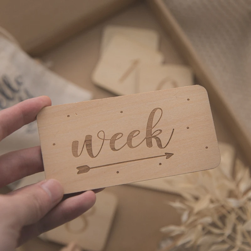 7pcs/set Baby Photography Milestone Cards Wooden Newborn Milestone Card Memorial Monthly Photography Props Kid Toys Souvenir Set