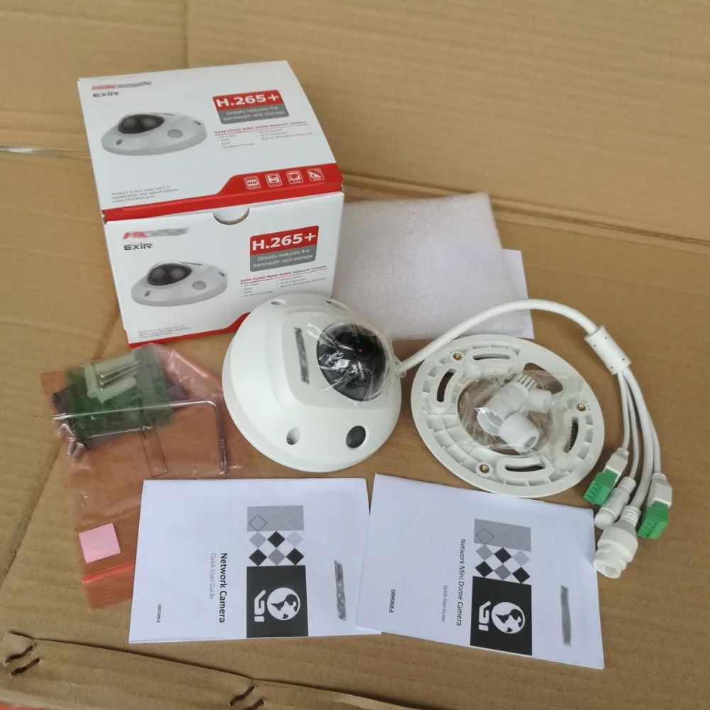 Купольная камера Hikvision 4 МП H.265 + POE инфракрасная 10 м заменяемая встроенный