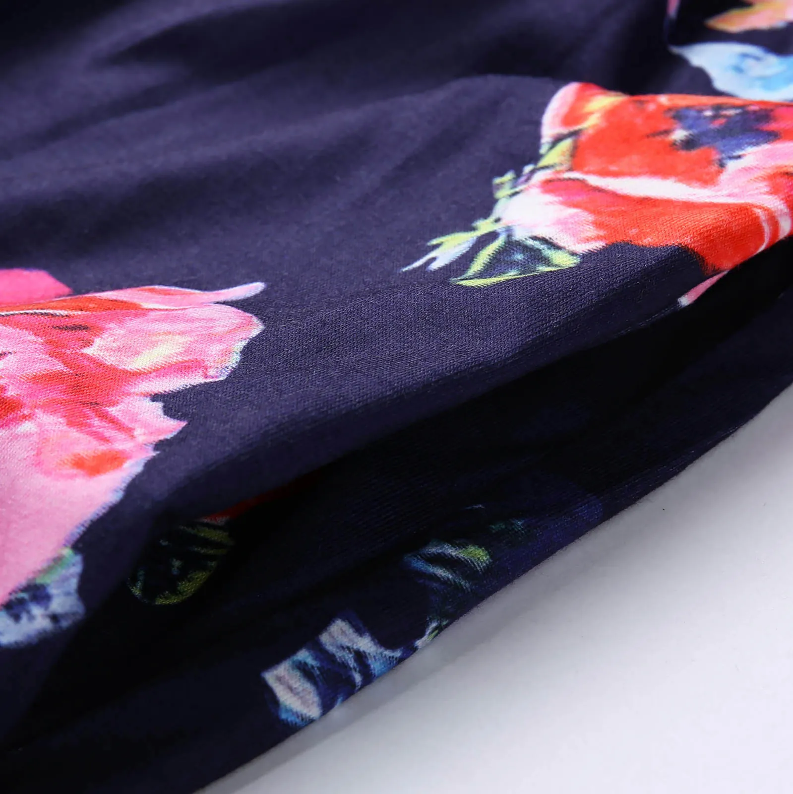 

Bohemian Print Sexy Backless Vest Women Dress Fashion Waist Large Swing Beach Dress 2021 Summer O Neck Pocket Vintage Mini Skirt