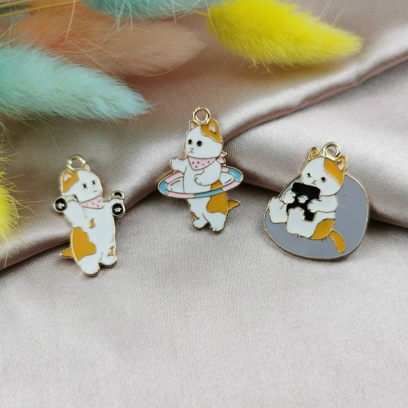 MuhNa 10pcs/pack Oil Drop Cats Doing Exercise Enamel Metal Charms Pendant Earrings Bracelet DIY Finding Necklace Jewelry Making
