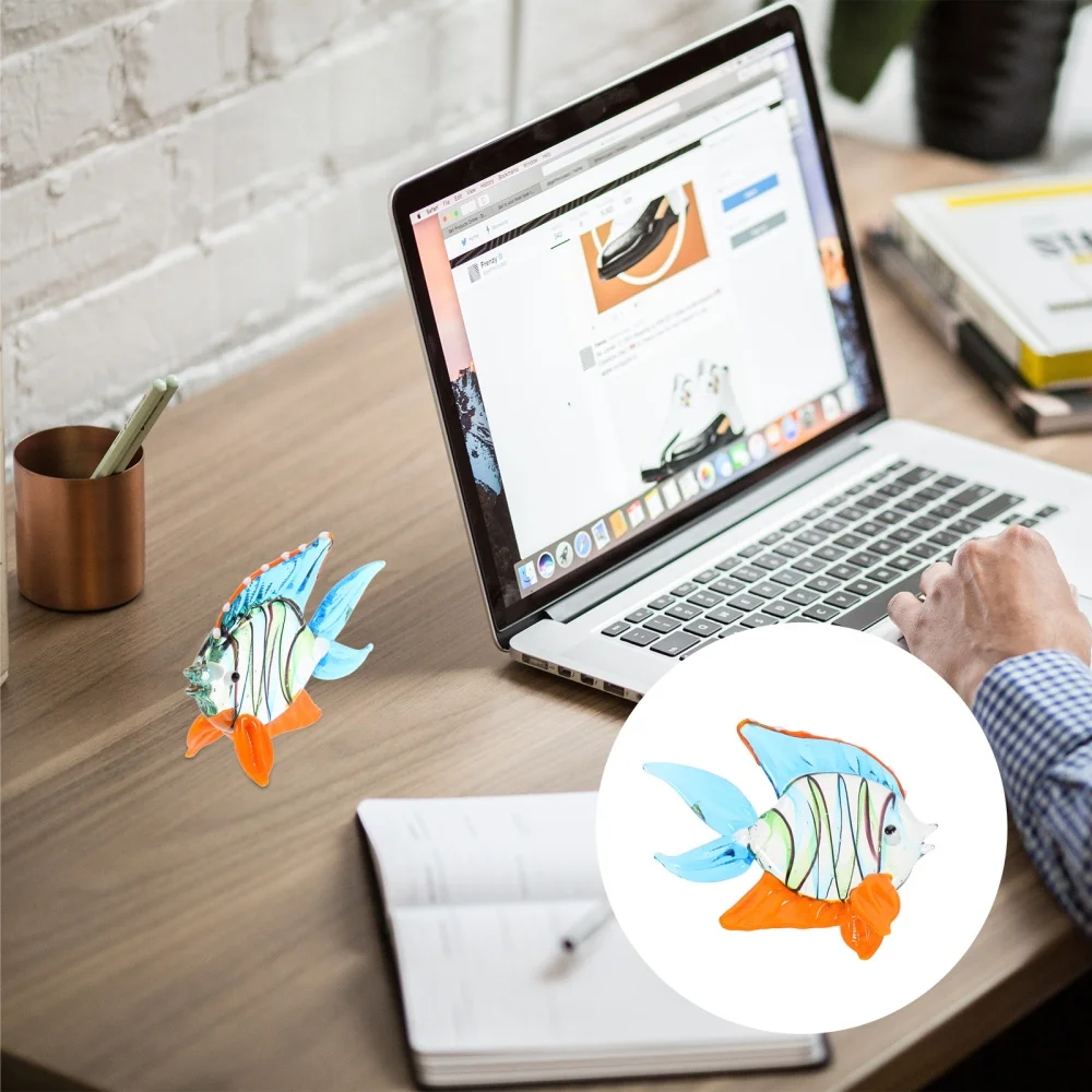 

1Pc Lovely Glass Fish Figurine Unique Home Decoration Chic Desktop Decoration