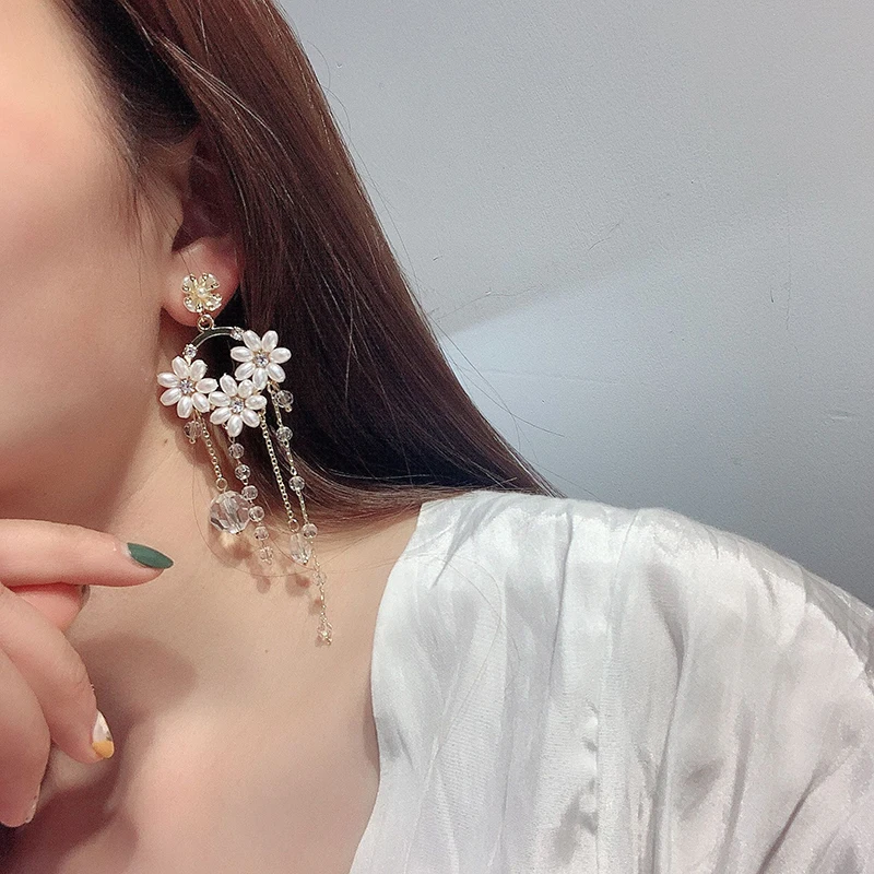 

Fashion Green Crystal Flower Petal Drop Earrings Mujer Moda Elegant Pearl Tassel Pendientes Holiday Jewelry