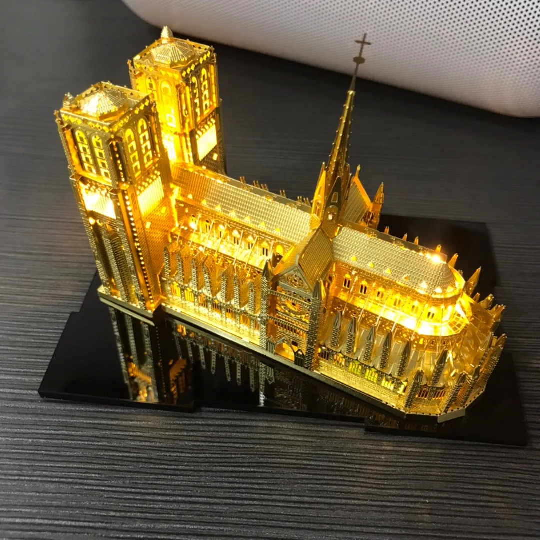 

3D DIY Metal Puzzle Notre Dame De Paris Model for Children Adult Difficult Building Assembly House Toys Learning Jigsaw Puzzle