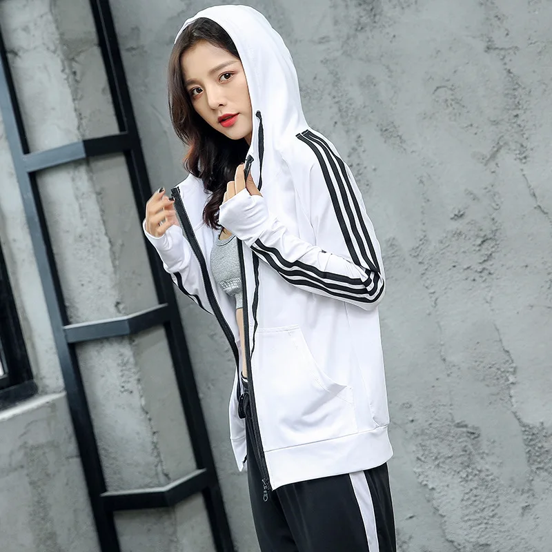 Jacket women zipper cardigan fashion Korean jacket outdoor fitness hooded running clothing in autumn and winter |