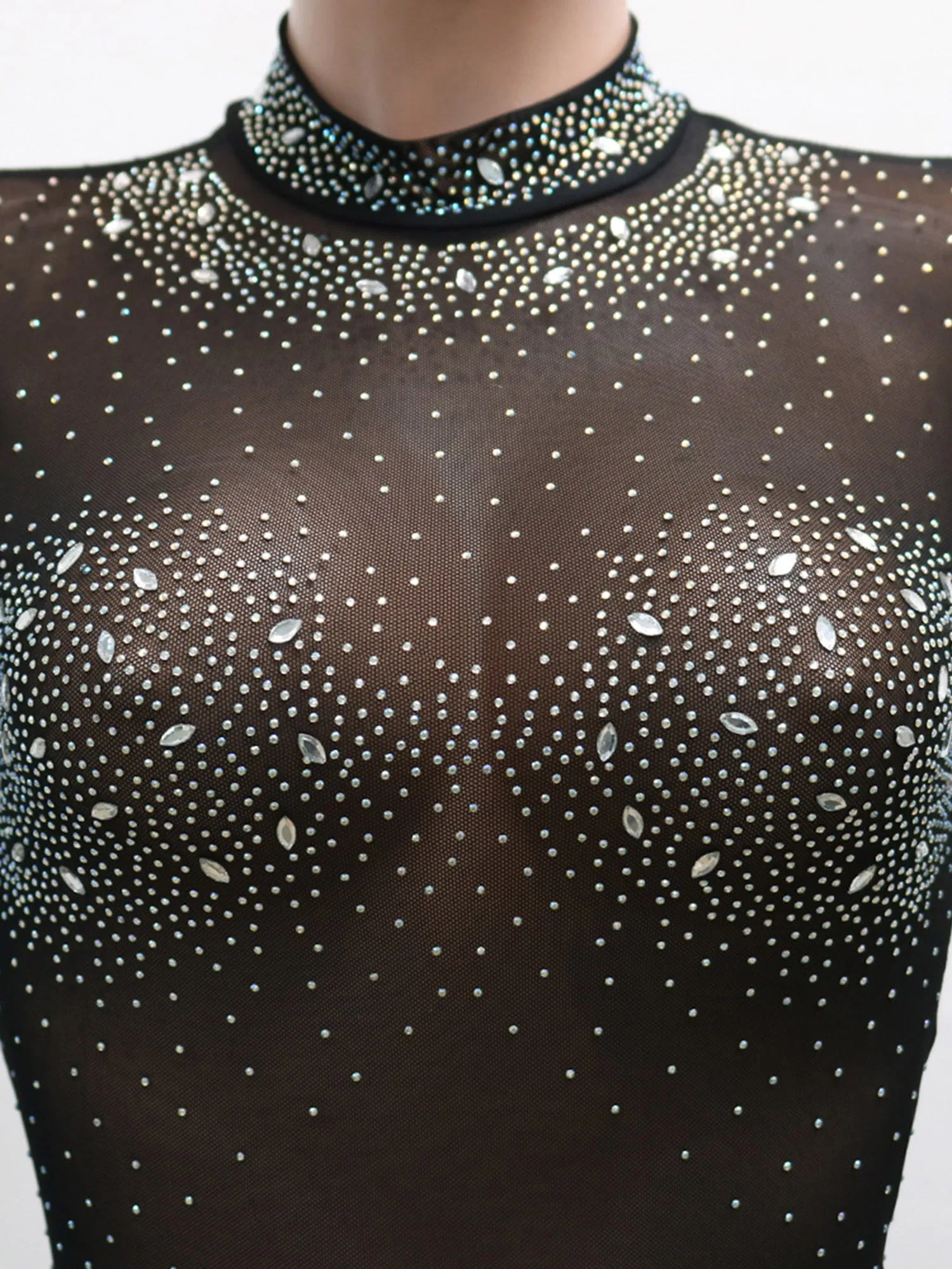 Женский Блестящий женский комбинезон с длинным рукавом