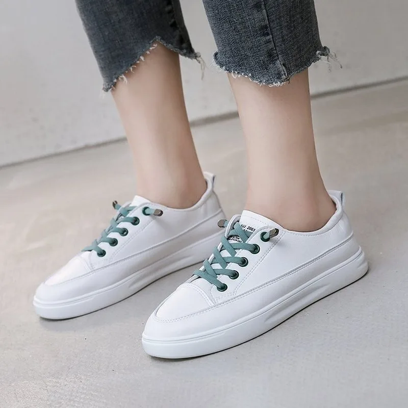 Solid White Women Casual Shoes Breathable Ladies Sneakers Korean Style Spring Autumn Female Flats Simple Soft Leisure Trend
