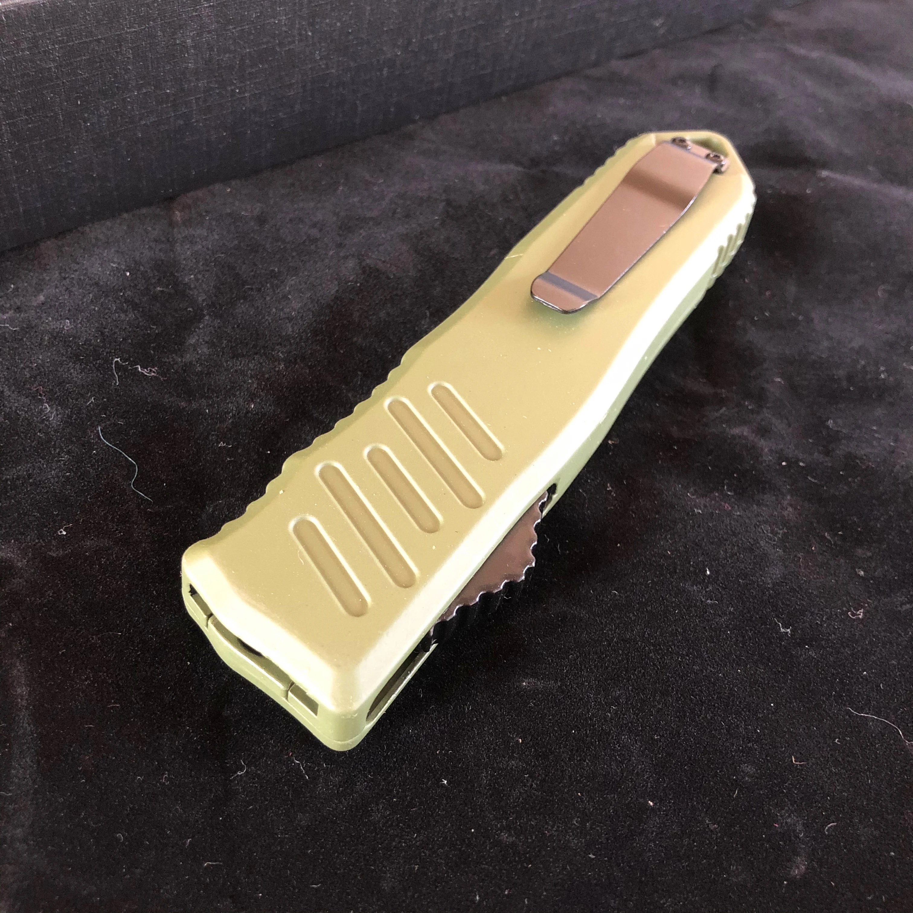 

KSS #698 9.5 IN Rocket Stainless Steel Zinc Alloy Handle Outdoor Tactical Survival Folding camping Pocket Knife