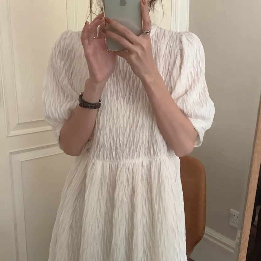 

Korean Chic French Temperament Round Neck Fold Texture Design Loose Puff Sleeve Dress Female A Line Ruched Mini Clothes