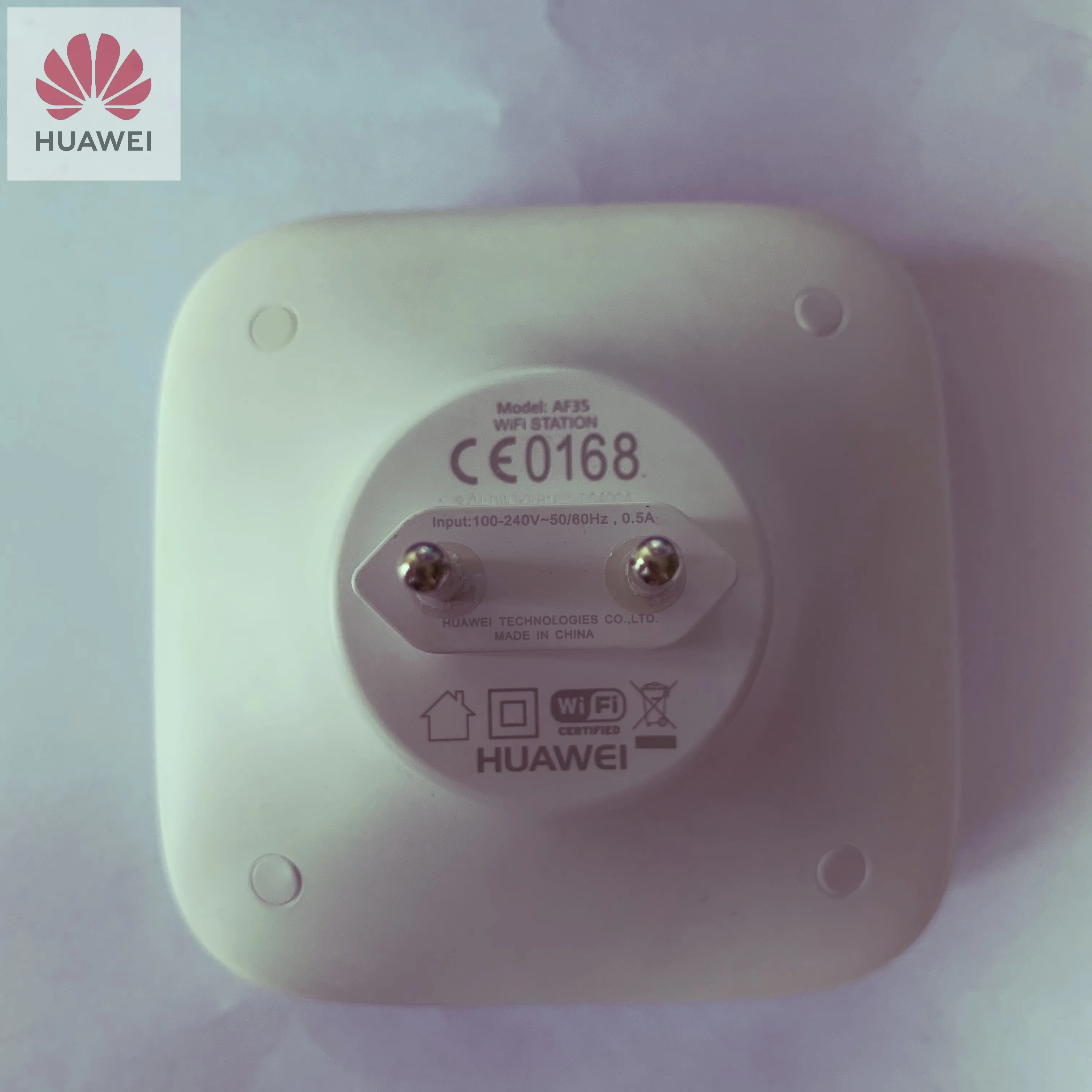 

Used Unlocked Huawei E5575 E5575s-320 150Mbps LTE FDD Cat4 4G Pocket WiFi Router Mobile Hotspot pk E5577 E5573