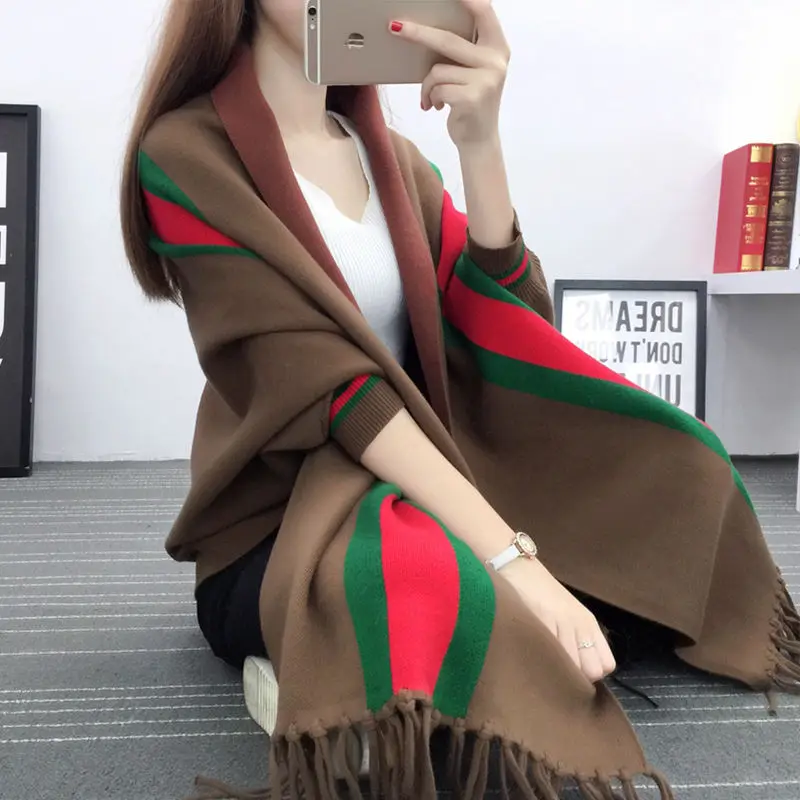 

Mid long Korean sweater women's fashion loose knit cardigan batshirt thickened Cape Cape cape coat new style in autumn