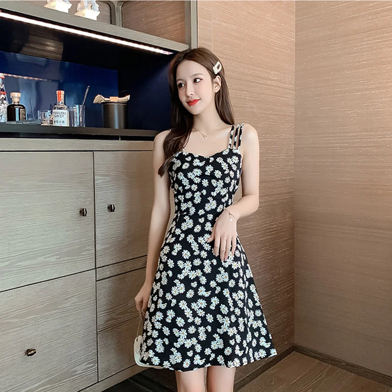 

Summer 2021 new suspender skirt temperament sweet slim dress