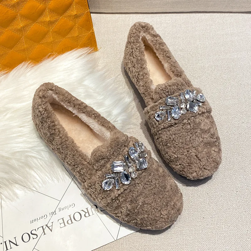 

2021 Winter New Women's Flat Shoes Fashion Rhinestone Plush Keeps Warm Home Slip-on Loafers Solid Color Casual Ladies Shoes