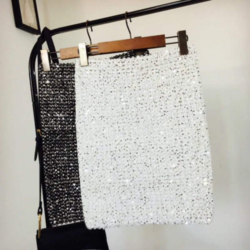 Женская Золотая юбка карандаш обтягивающая с бусинами и эластичным поясом