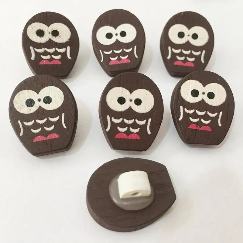 3PCS Shelf wooden cartoon owls buttons pins clothing accessories |