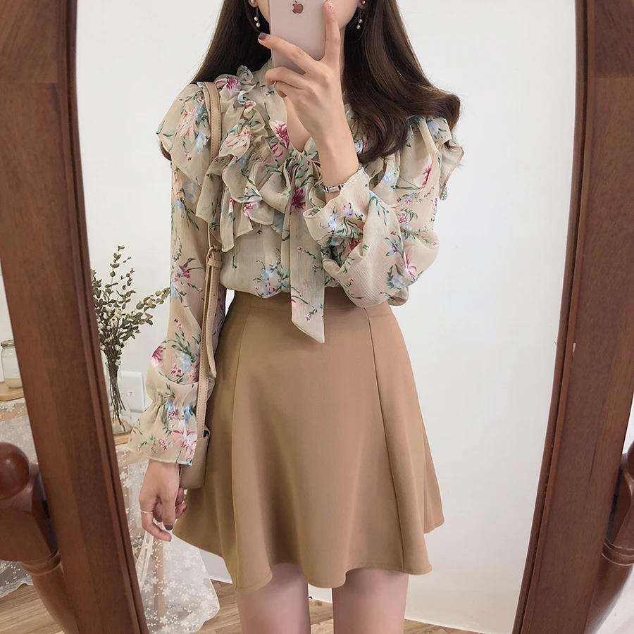 Женская рубашка из полиэстера с V-образным вырезом и винтажным принтом | одежда