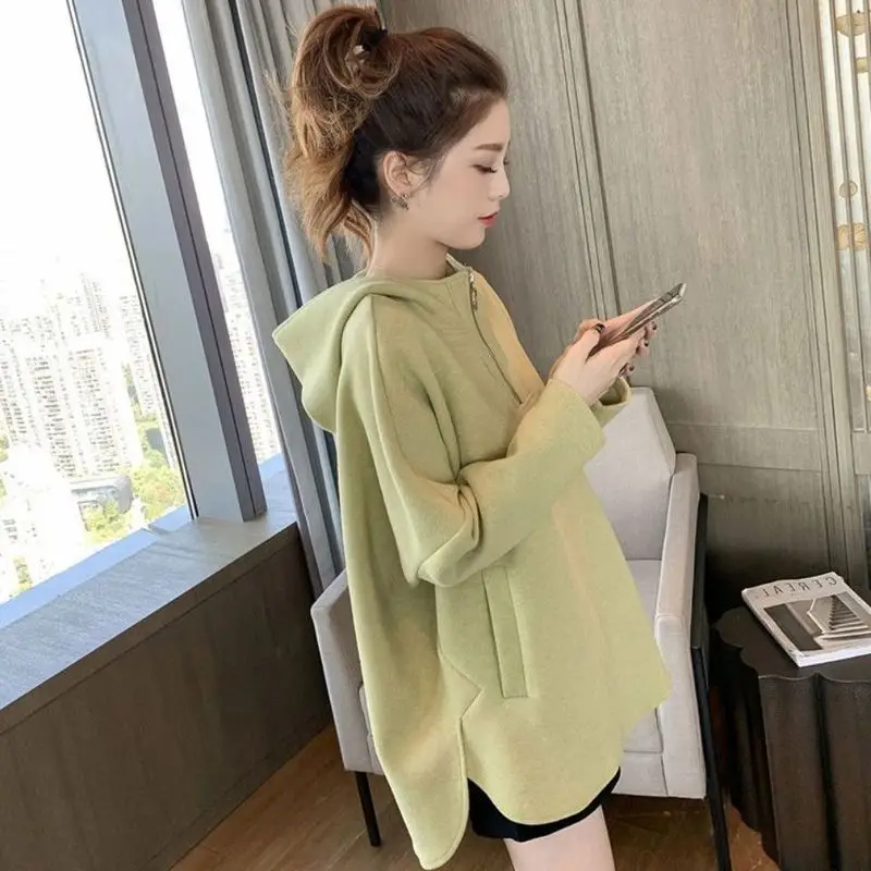 

Женский спортивный топ, осенний Новый корейский студенческий свободный свитер средней длины с капюшоном и длинными рукавами, на молнии