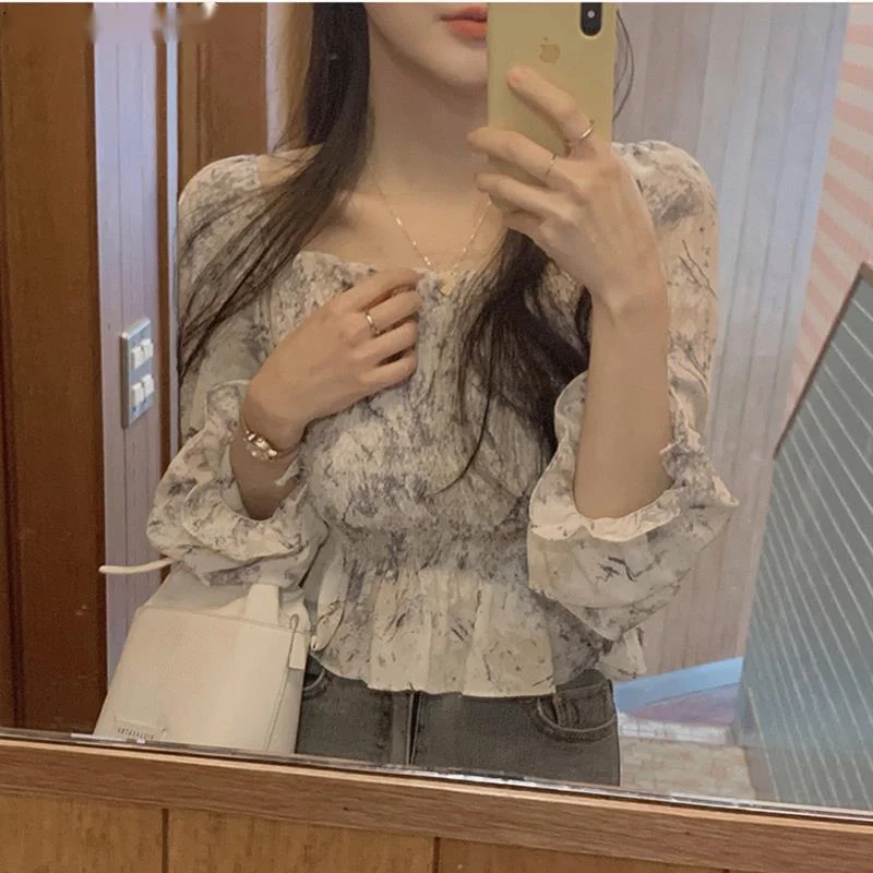 

2021 Spring Summer Korea Chic Tops Blusas Fashion Design Short Crop Floral Print Sexy Off Shoulder Women Blouses