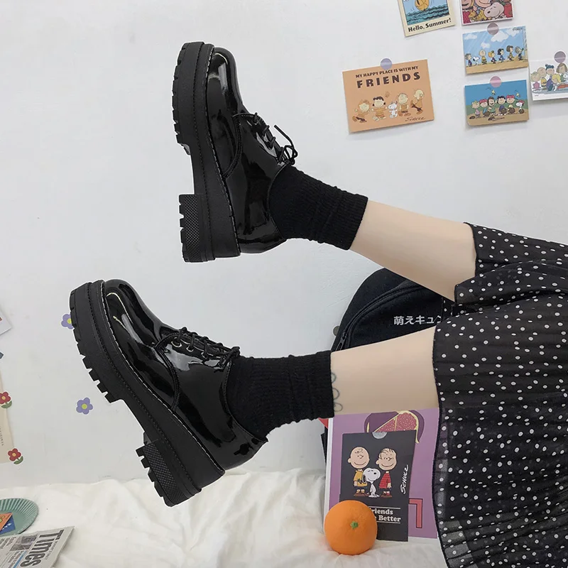 Женские туфли-оксфорды в британском стиле универсальные кроссовки на танкетке