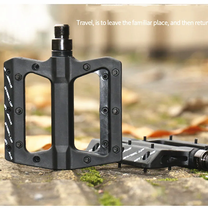 Педали для горного велосипеда MTB из нейлона закрытые 2 подшипника Нескользящие