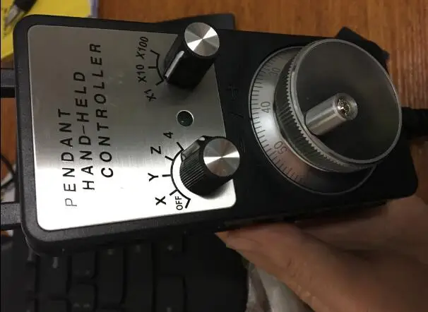 

ACE-842-100 цифровой щедрый центр для фрезерования и резьбы по дереву XDK650 подходящий электронный переключатель рулевого колеса