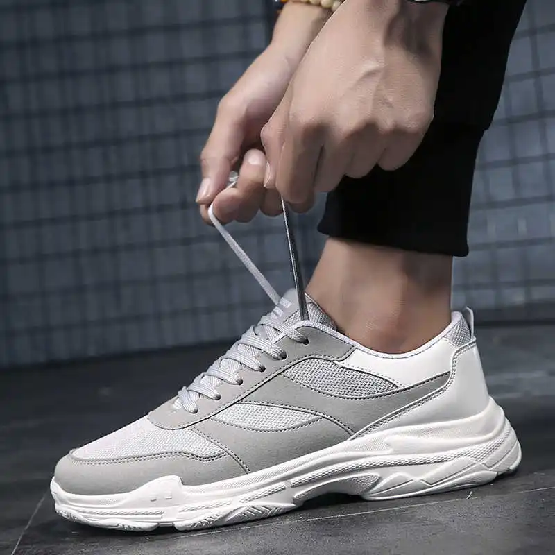 

Men's Sports Shoes Low Top Slip Resistant Sport Man Outdoor Plus Size Sneakers Men 2021 Breathable Mesh Men's Sports Cheap 14G